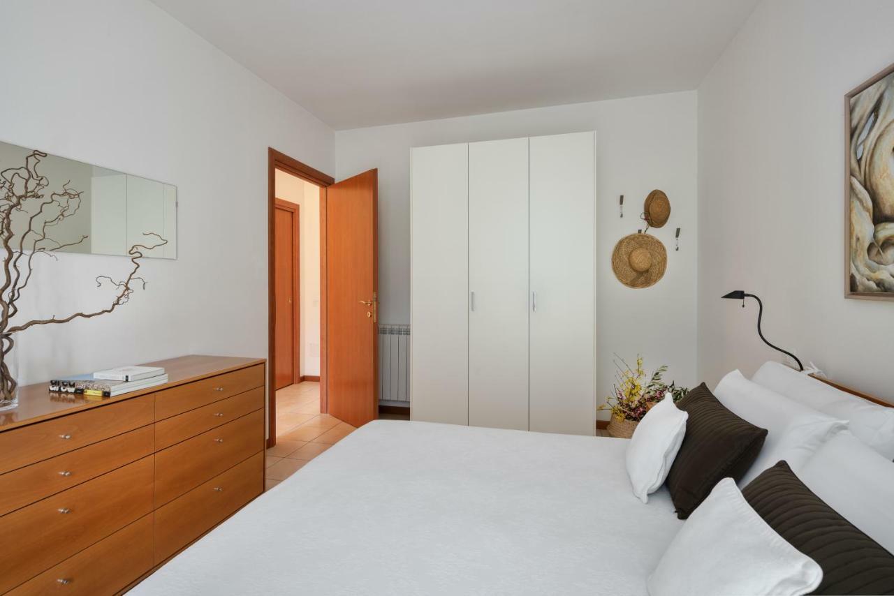 Appartamenti Corte Dei Cipressi Roe Exterior foto